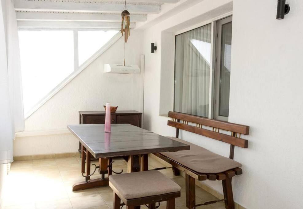 Modern Bright Apartment Close To City Center And Grand Mall Varna ภายนอก รูปภาพ